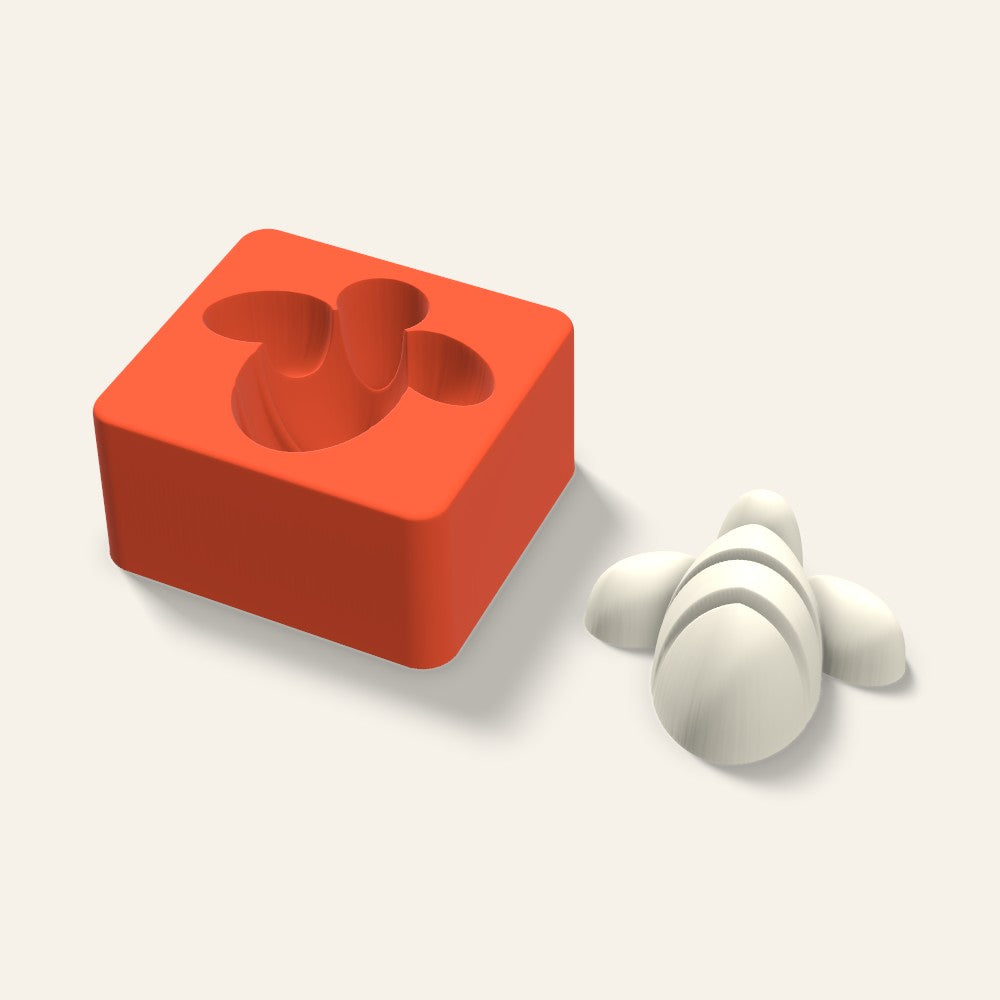 Bee Candle Mold, 3 x 1.5 Inch, 3D render