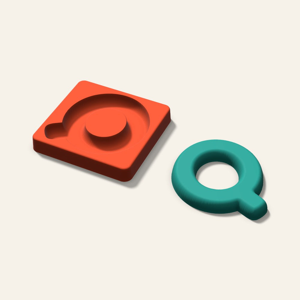Letter Q Freshie Mold, 4 Inch, 3D render