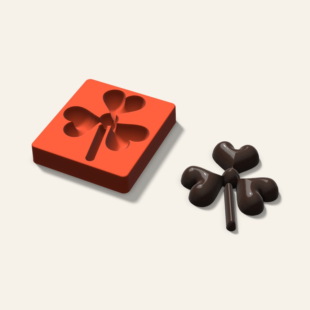Giant Shamrock Mold, 6 Inch, 3D render