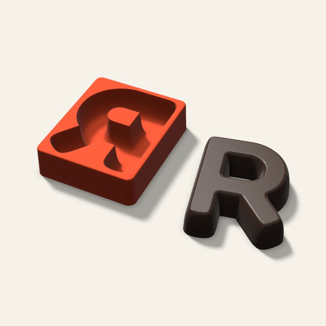 Letter R Mold, 5 Inch, 3D render