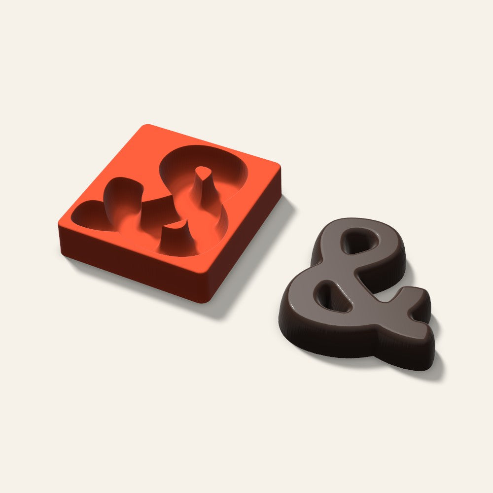 Ampersand Mold, 6 Inch, 3D render
