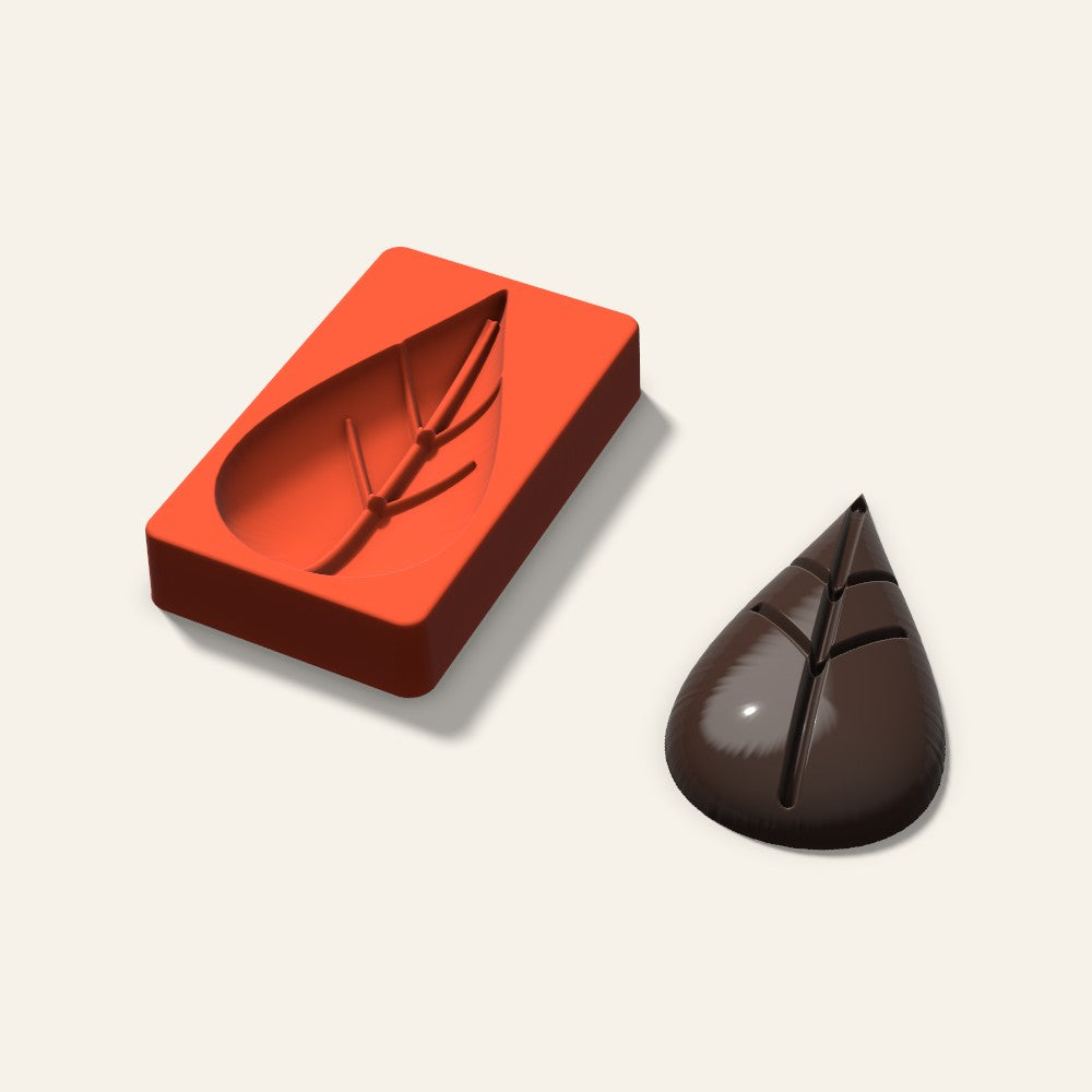 Giant Leaf Mold, 6 Inch, 3D render