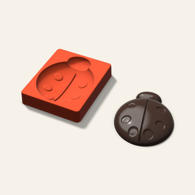 Giant Ladybug Mold, 6 Inch, 3D render