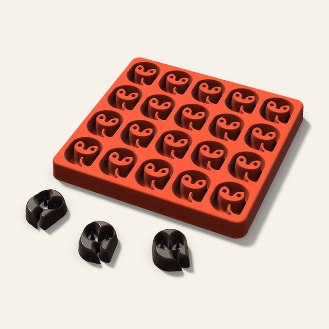 Owl Candy Mold, 1.25 Inch, 20 Cavity, 3D render